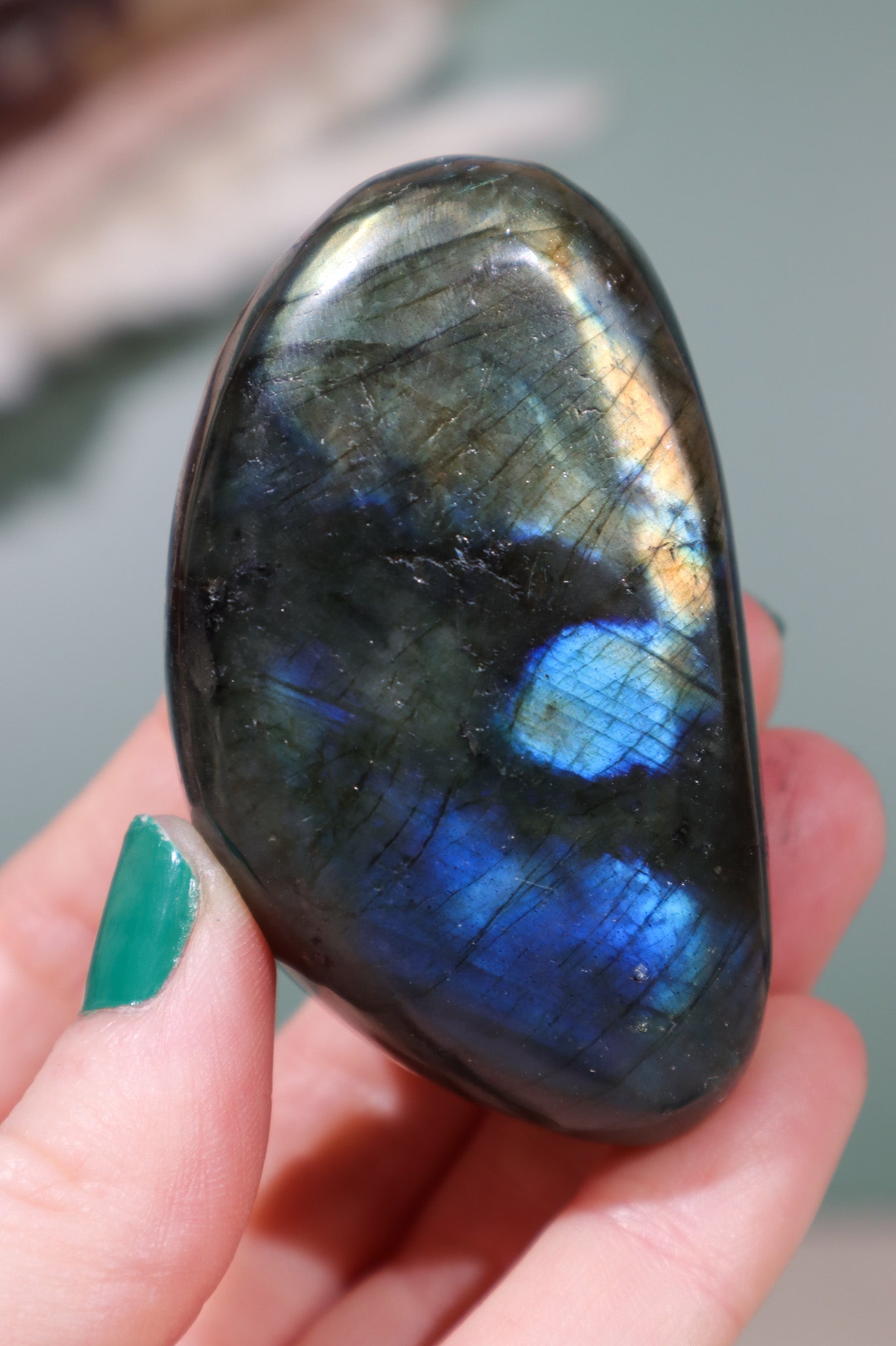 Labradorite Crystal