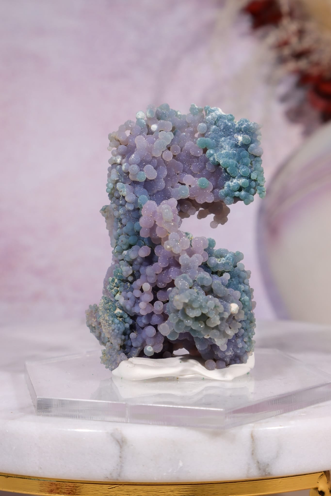 Small Grape Agate specimen