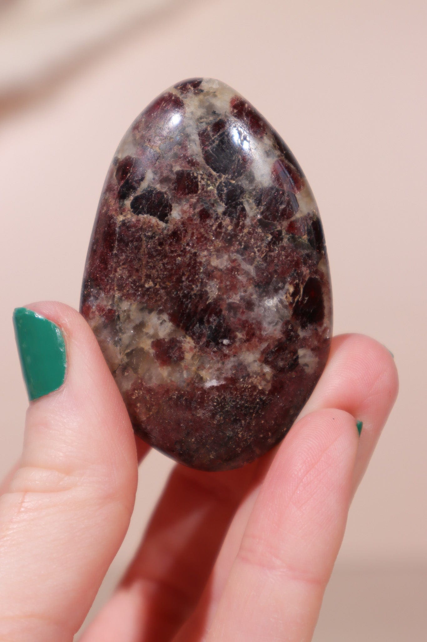 Grenatite garnet Palmstone