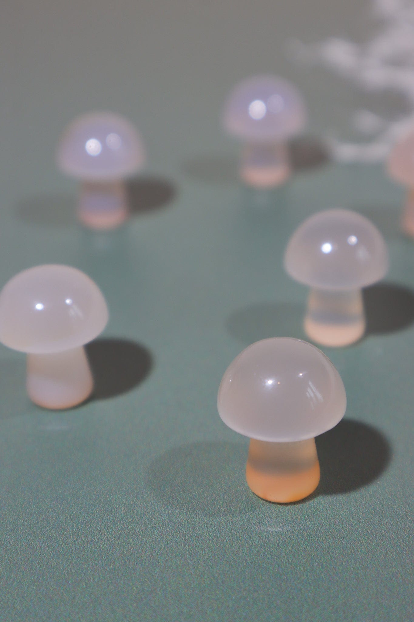 Agate Mushrooms 20mm - Tali & Loz Crystals