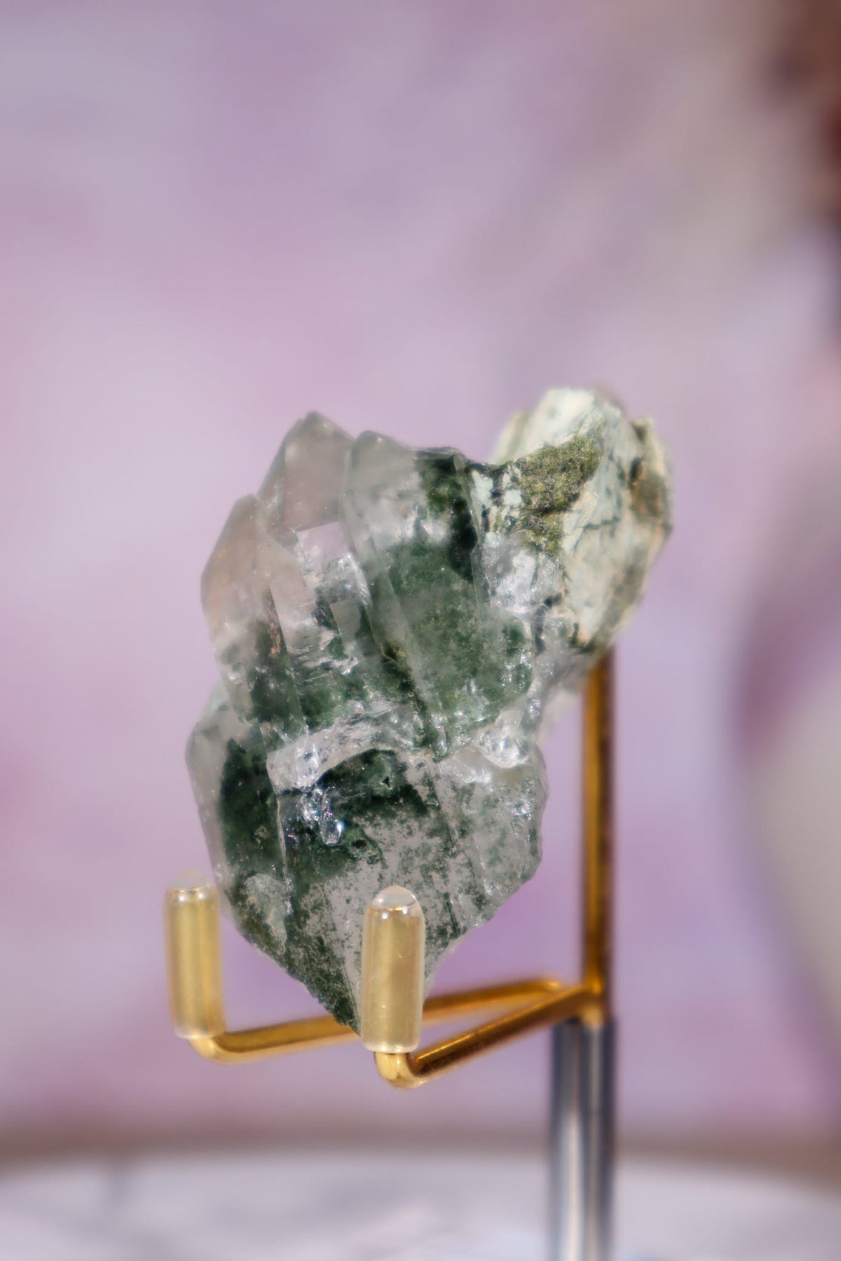 Chlorite in Quartz Cluster | 6 cm | Pakistan Quartz Tali & Loz Crystals