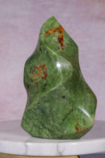 Chrysoprase Flame 445gr Flames Tali & Loz Crystals