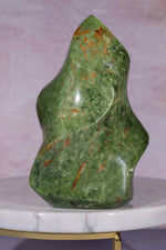 Chrysoprase Flame 445gr Flames Tali & Loz Crystals