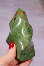 Chrysoprase Flame 445gr Flames Tali & Loz Crystals