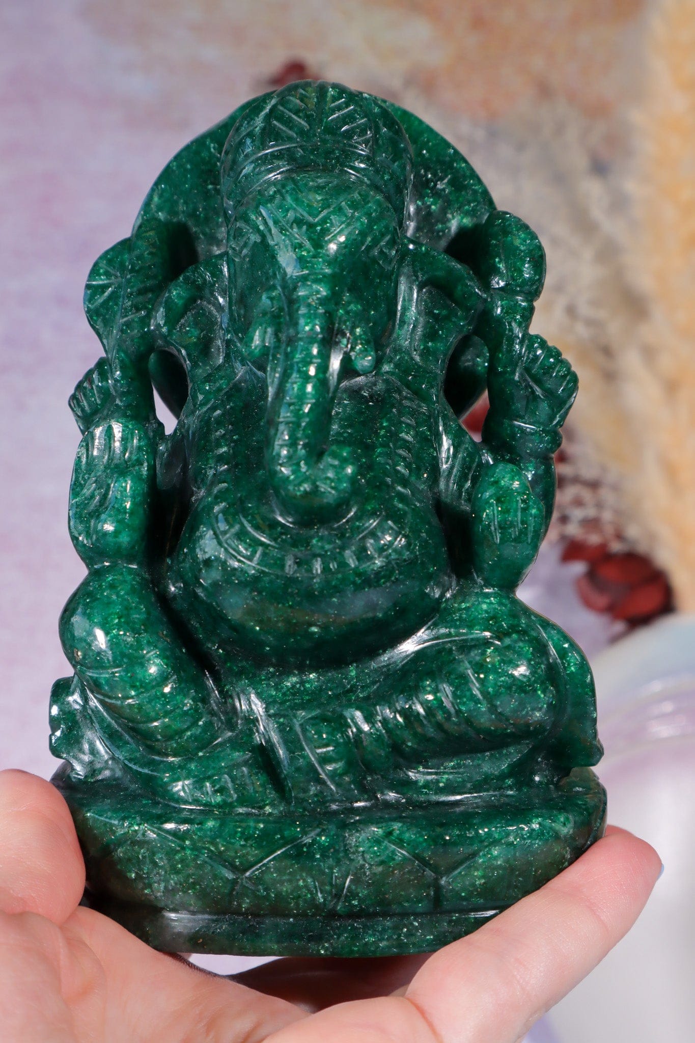 Dark Green Aventurine Ganesh, New Zealand 0.9KG Ganesh Tali & Loz Crystals