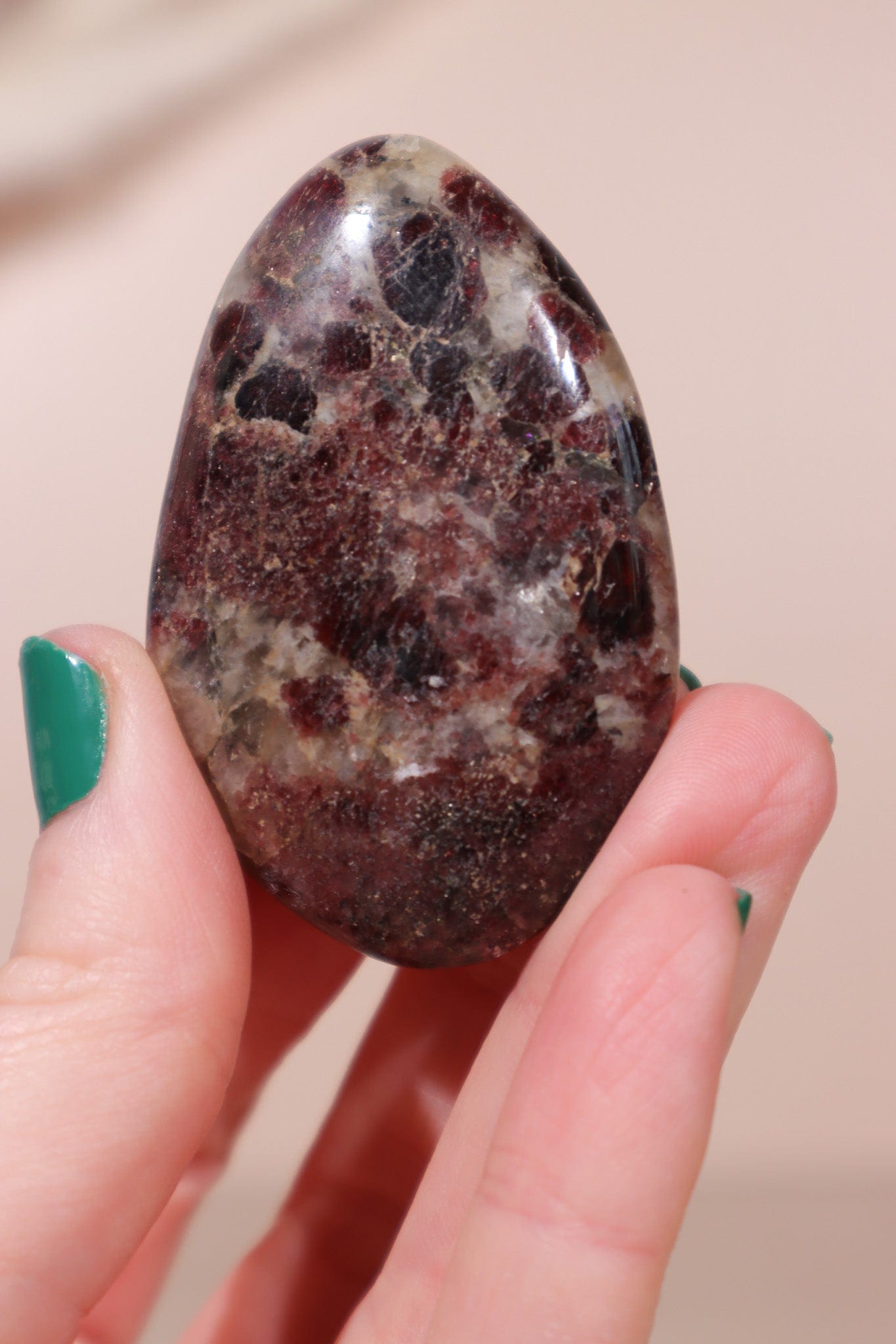 Grenatite - Garnet Palmstone Palmstones Tali & Loz Crystals