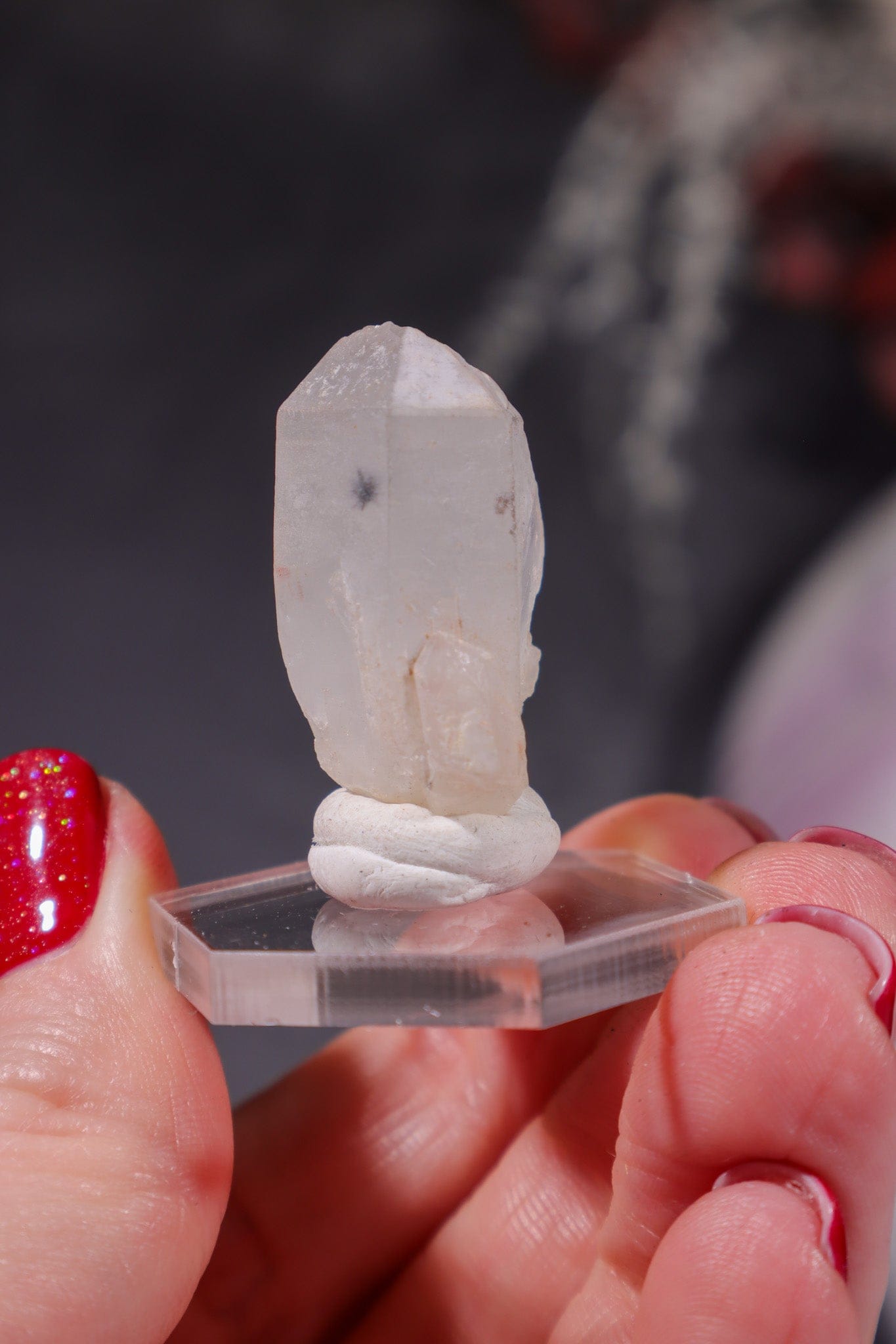 Hollandite In Quartz Specimen 5.6gr Specimen Tali & Loz Crystals