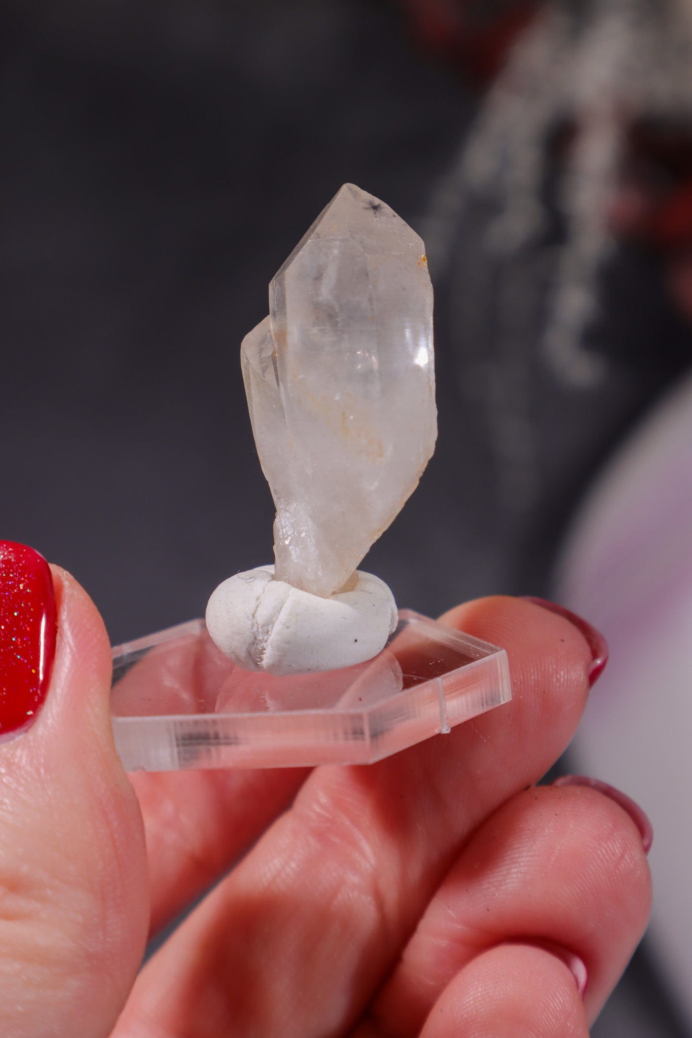 Hollandite In Quartz Specimen 6gr Specimen Tali & Loz Crystals