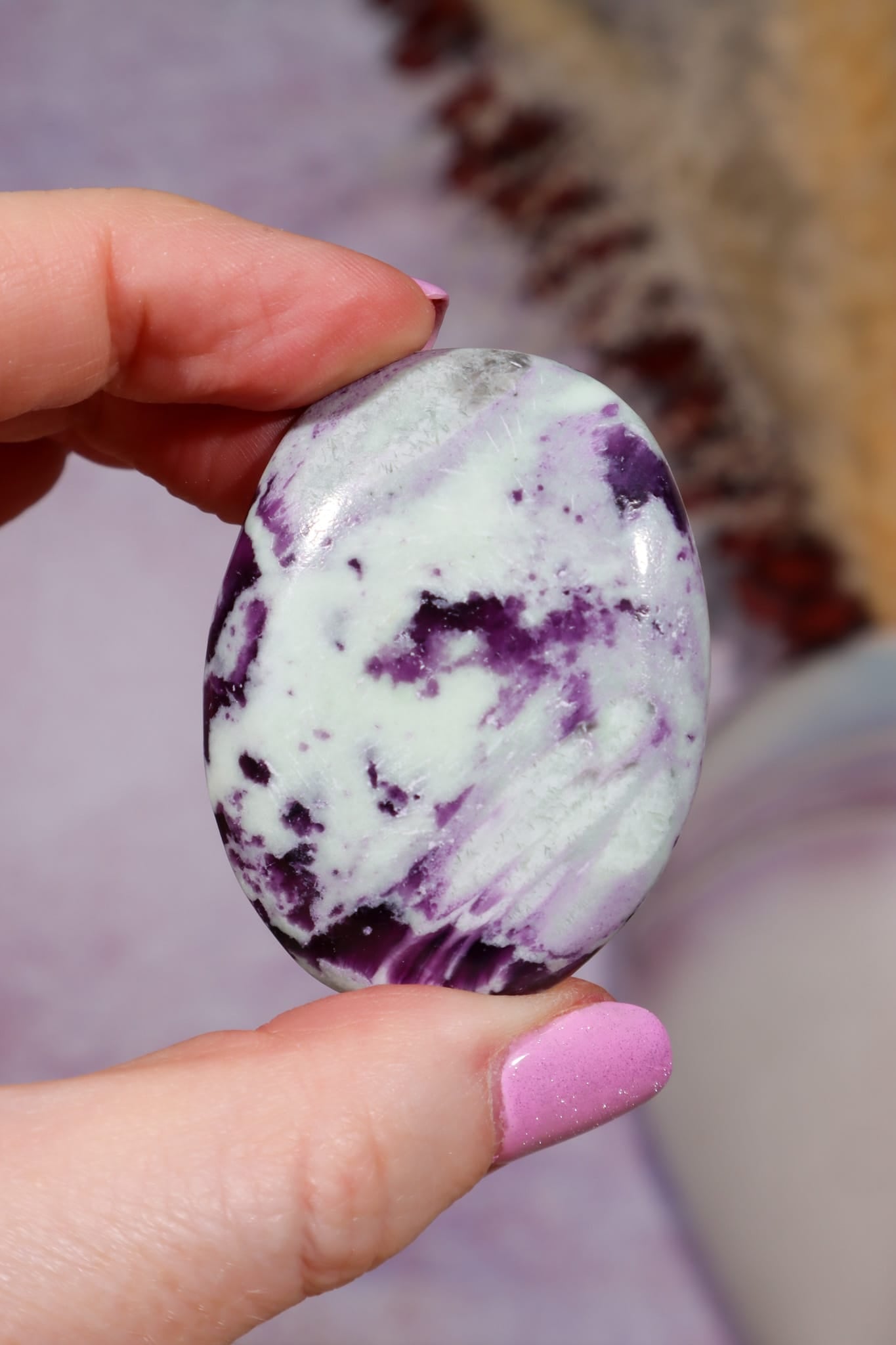 Kämmererite Palmstones | 4/5cm | India Palmstones Tali & Loz Crystals