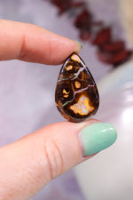 Koroit , Australia Boulder Opal 4.20gr Rocks & Fossils Tali & Loz Crystals