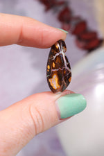 Koroit , Australia Boulder Opal 4.20gr Rocks & Fossils Tali & Loz Crystals