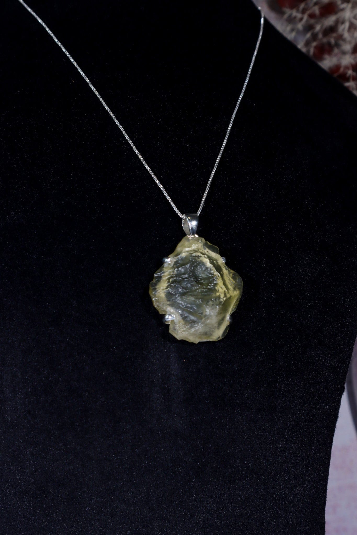 Libyan Desert Glass Tektite 9.66gr AA- Grade 925 Silver Pendant With Chain Jewellery Tali & Loz Crystals