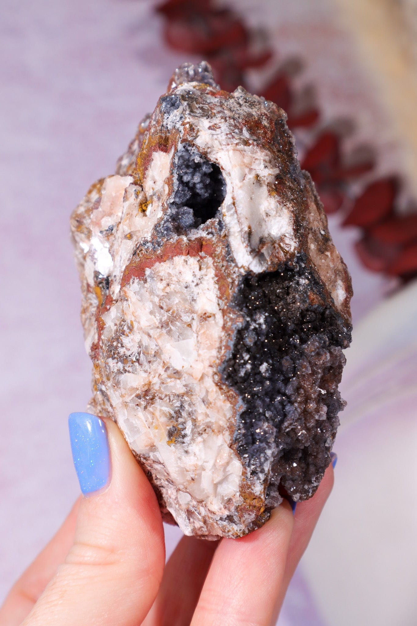 Manganese Quartz 333gr Specimen Tali & Loz