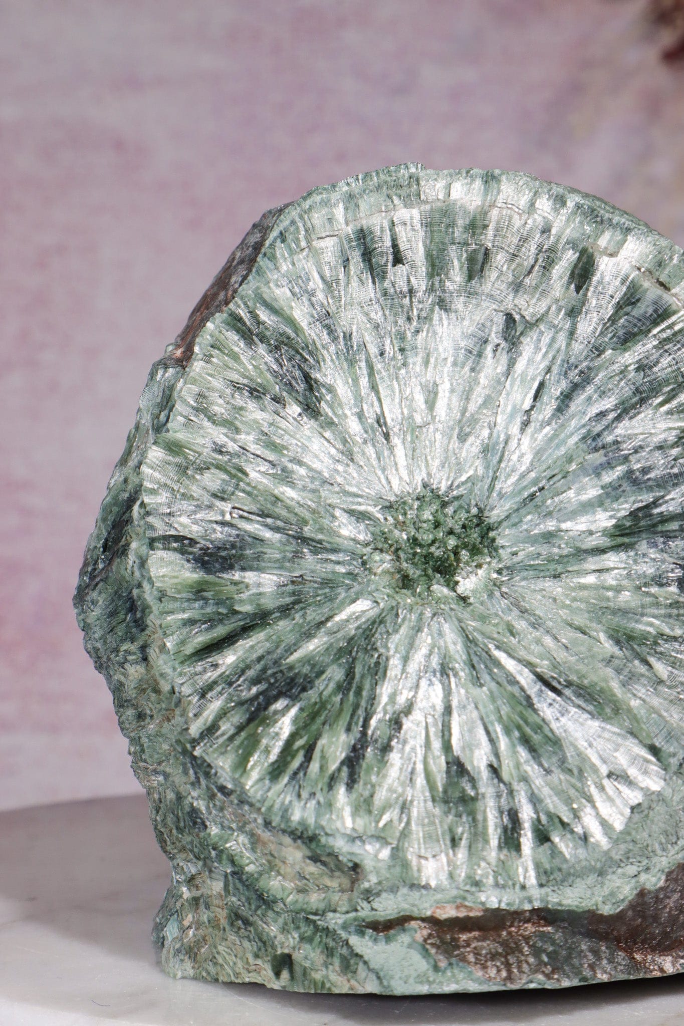 Natural Seraphinite Specimen 0.65KG, Russia Specimen Tali & Loz Crystals