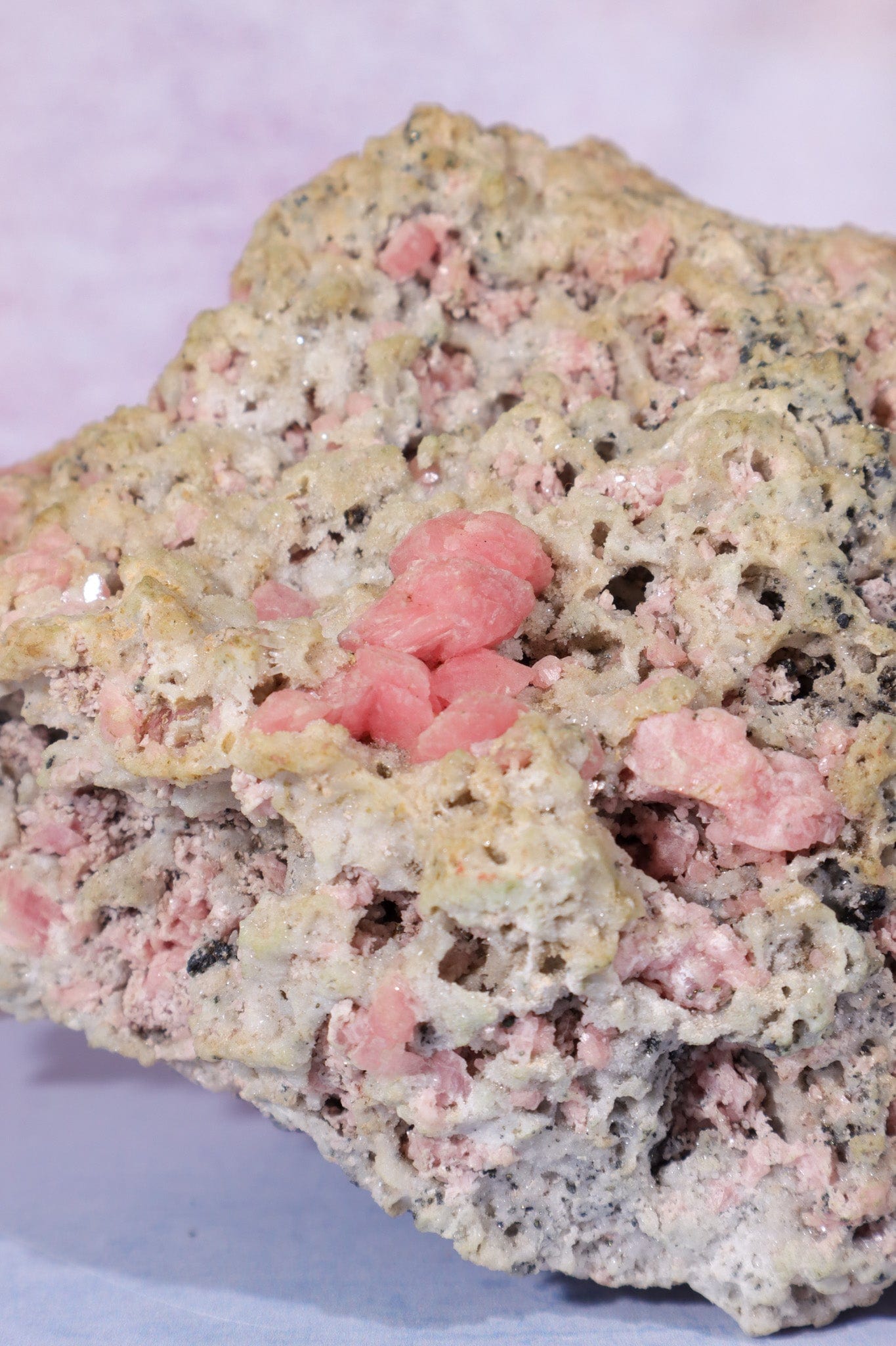 Rough Rhodochrosite Mineral 1.3kg, Colorado Minerals Tali & Loz Crystals