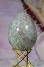 Ruby in Serpentine Egg | 75 × 57mm Egg Tali and Loz