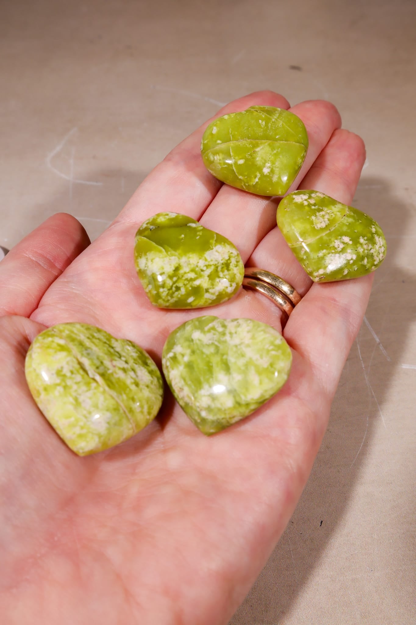Serpentine Hearts | 28-30mm | China Hearts Tali & Loz Crystals