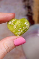 Serpentine Hearts | 28-30mm | China Hearts Tali & Loz Crystals