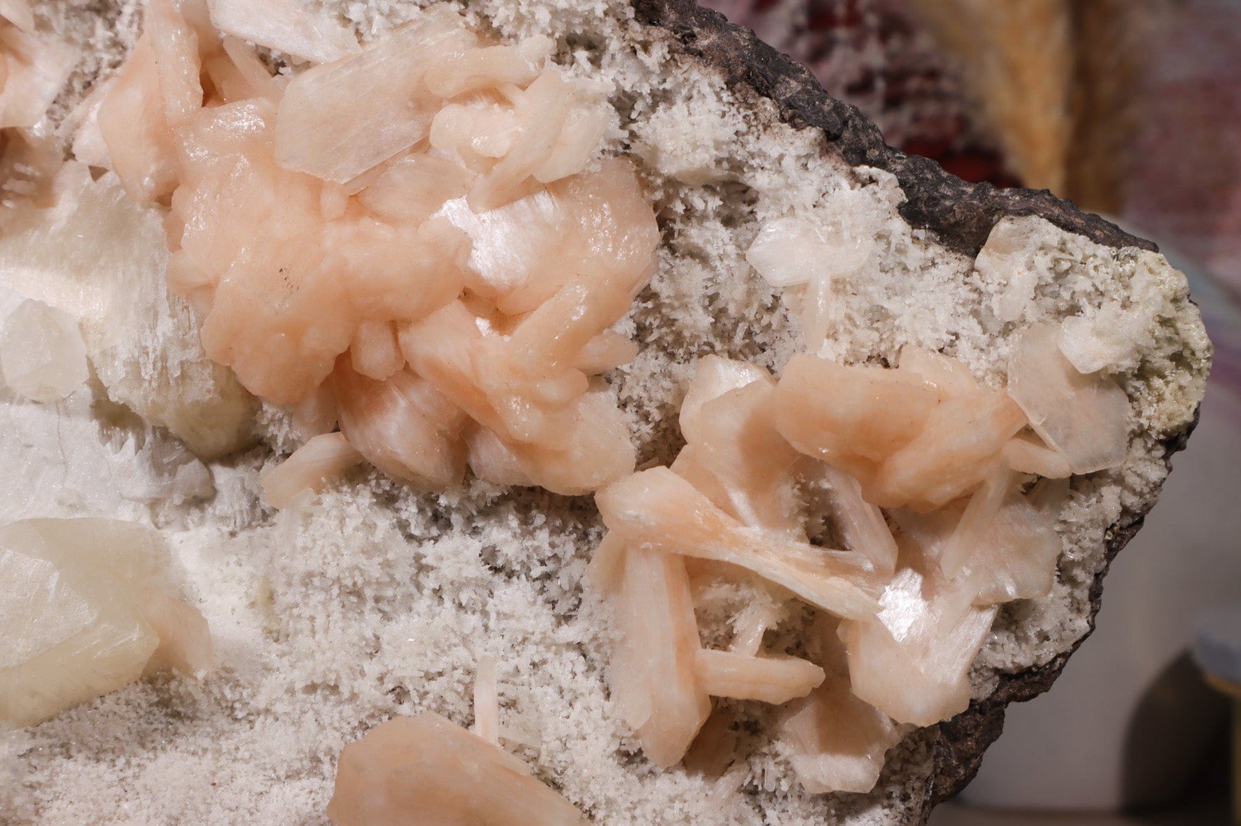 Statement Stilbite Specimen 5.7KG, Sold As Seen Minerals Tali & Loz Crystals