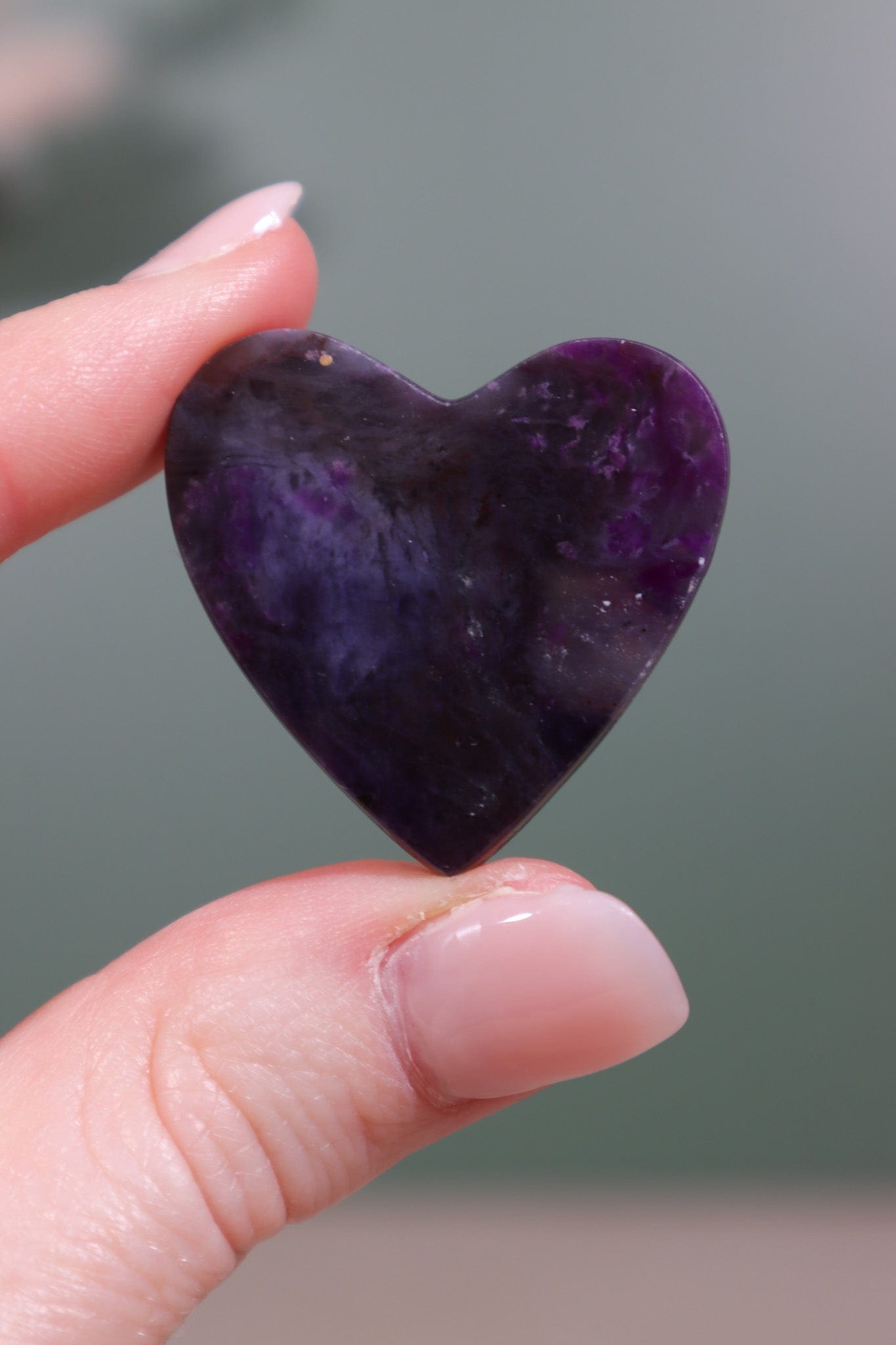 Sugilite Heart 10.90gr - Tali & Loz Crystals