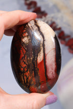 Tiger Iron Palm Stone 146gr Palm Stone Tali & Loz Crystals