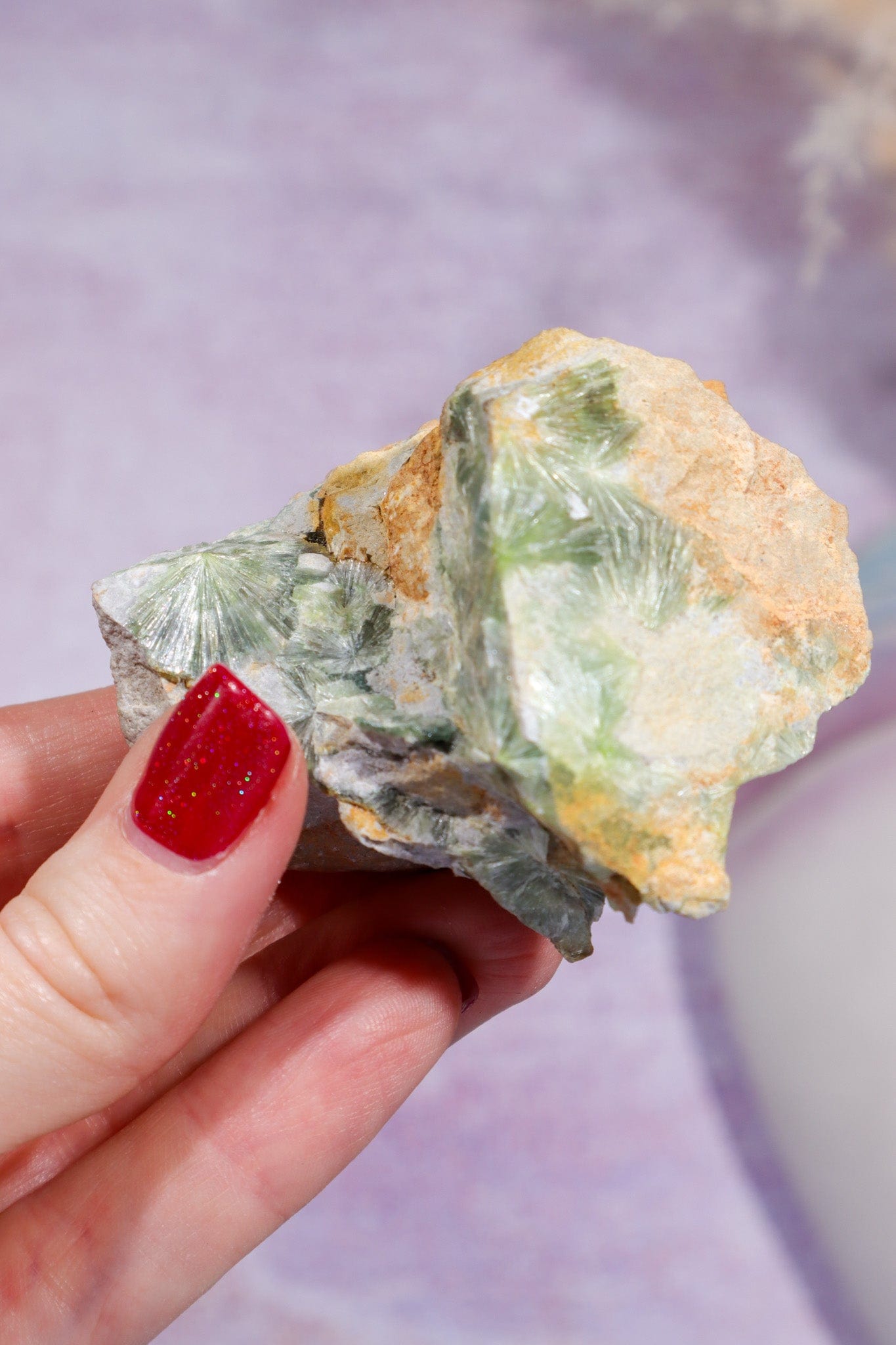 Wavellite Specimen 4cm, Arkansas Specimens Tali & Loz Crystals