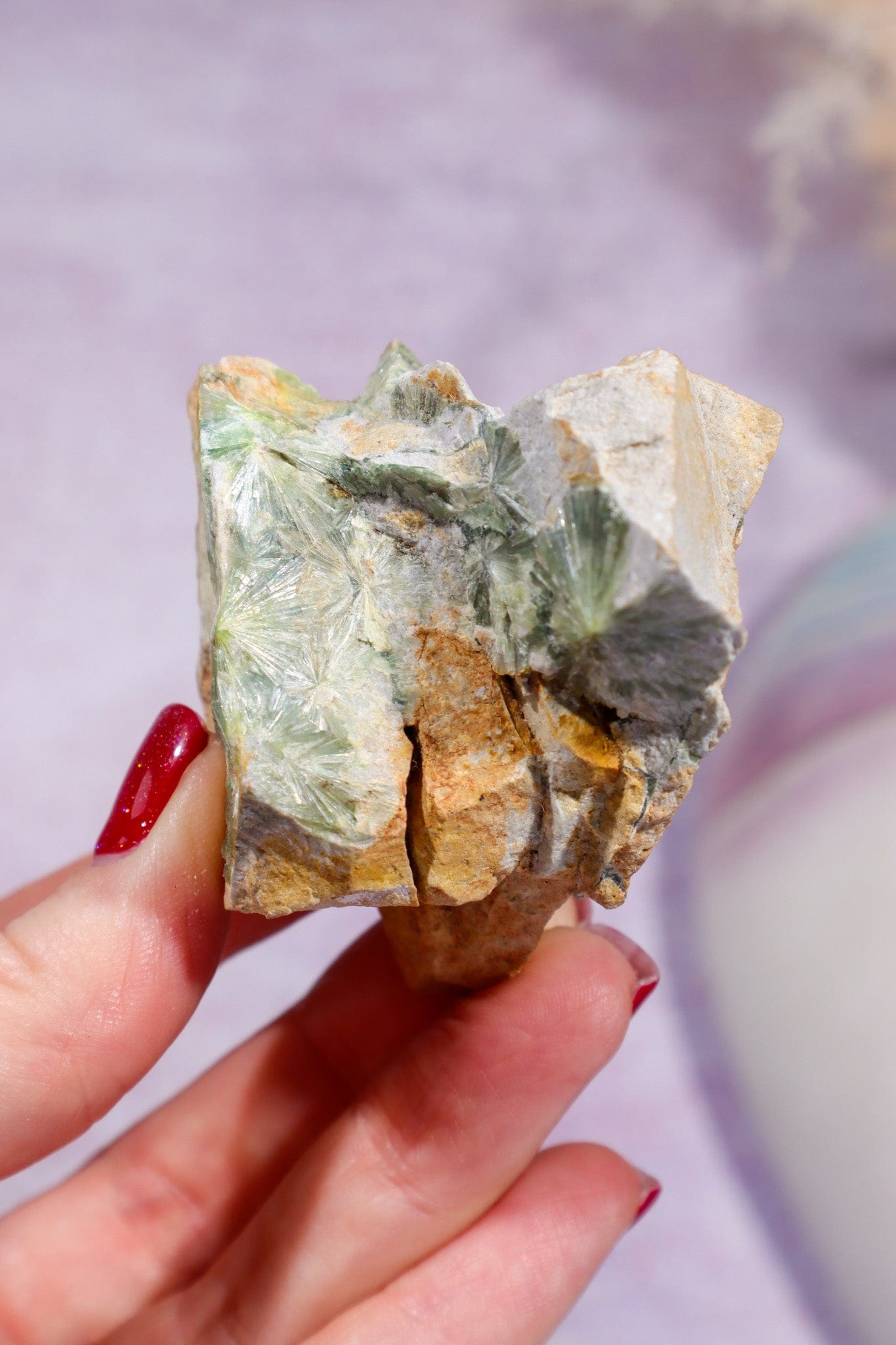 Wavellite Specimen 4cm, Arkansas Specimens Tali & Loz Crystals