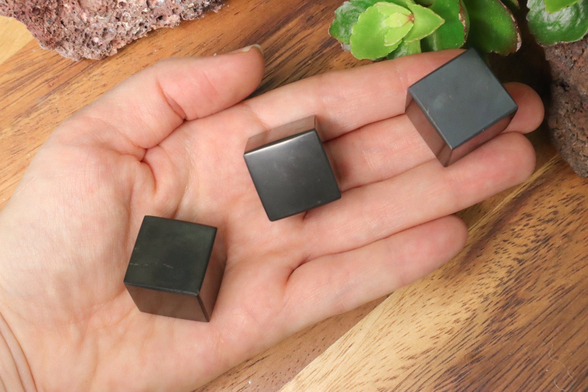 Shungite Cubes - Purifying/Protection Cubes Tali & Loz